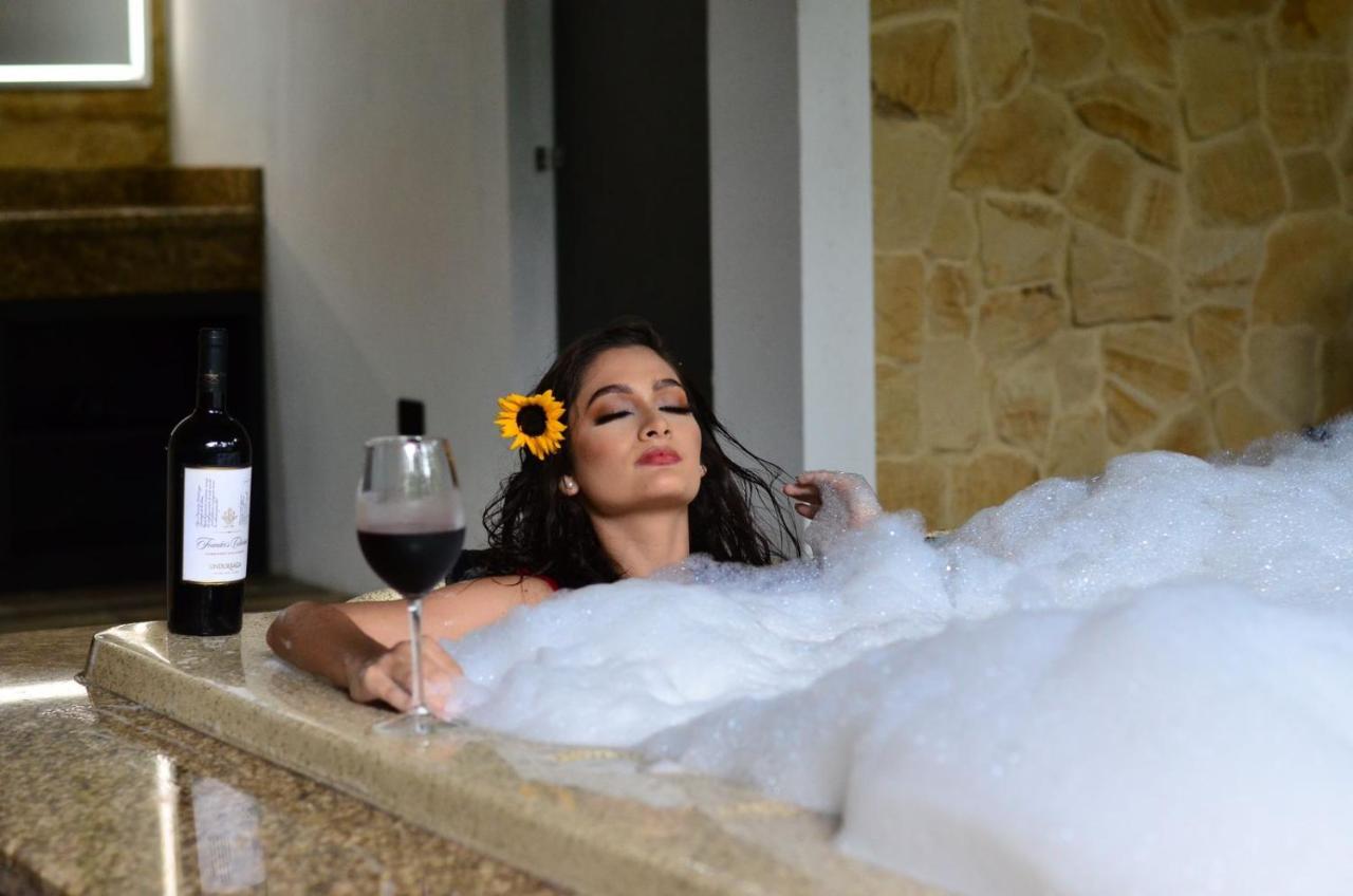Palo Alto Glamping Hotel Quesada  Buitenkant foto