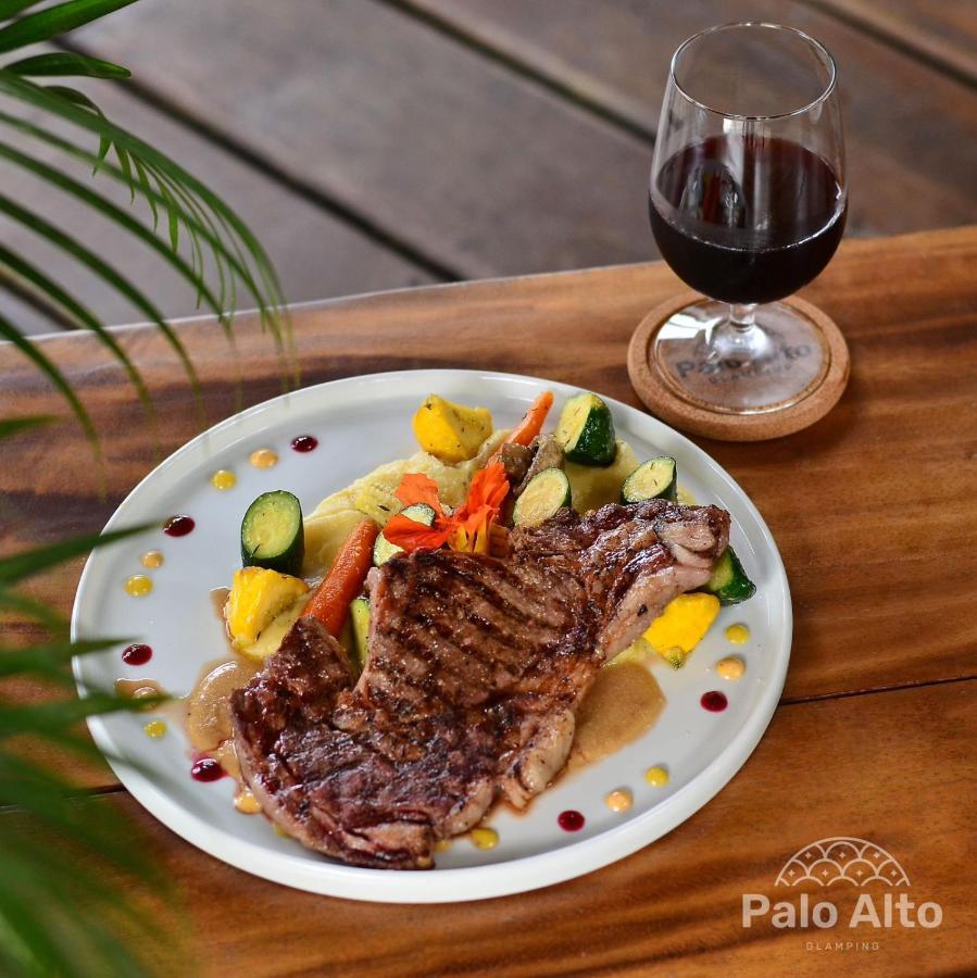 Palo Alto Glamping Hotel Quesada  Buitenkant foto