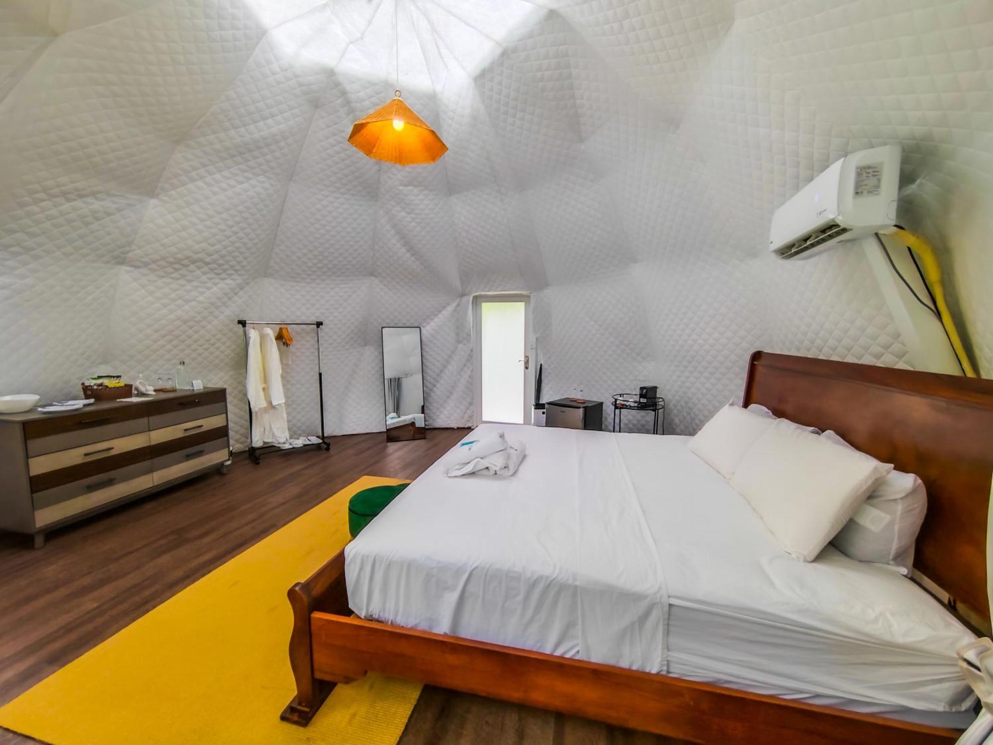 Palo Alto Glamping Hotel Quesada  Buitenkant foto