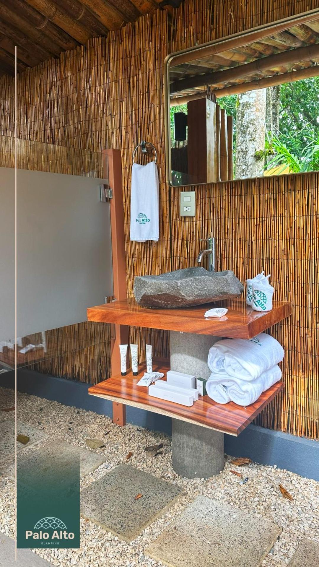 Palo Alto Glamping Hotel Quesada  Buitenkant foto